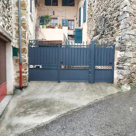 Grande Maison De Famille Cosy בית נופש *