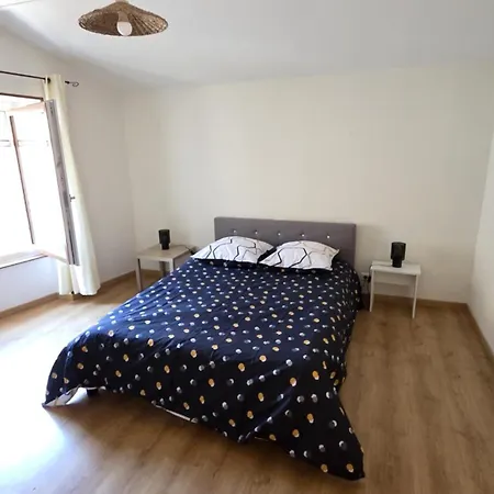 Grande Maison De Famille Cosy בית נופש Cruis